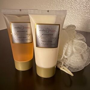 Studio 35 Beauty Body Wash and Lotion Set